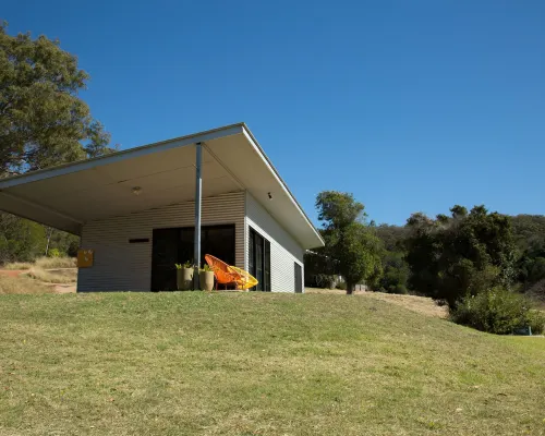 Deshons Country Retreat Hotels in Kingaroy