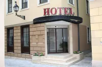 Hotel Capitulum Hotels in 