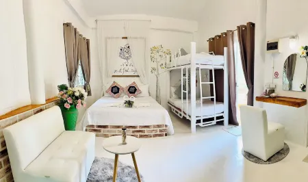 Khun Khao Tamnan Prai Resort Отели рядом с достопримечательностью «Alpaca Hill»