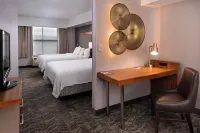 SpringHill Suites Pittsburgh North Shore Отели рядом с достопримечательностью «MassMutual Pittsburgh Ice Rink at PPG Place»
