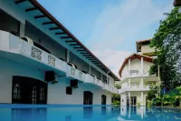 Prince Beach Hotel Bentota - Beach