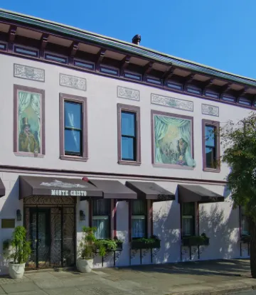 Monte Cristo Bed and Breakfast