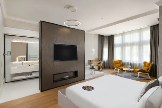 Hotel Vision Budapest by Continental Group エルジェーベト橋周辺のホテル