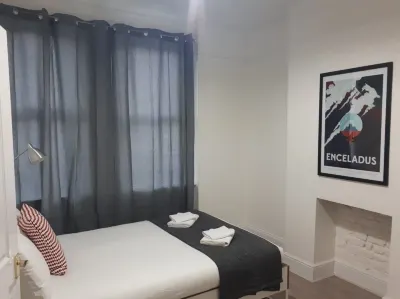 Marble Apartments Broadway Two Hotels in Tooting