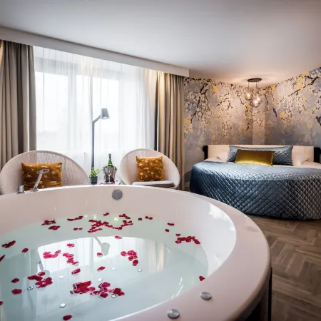 Van der Valk Hotel Maastricht Отели рядом с достопримечательностью «Хегум»
