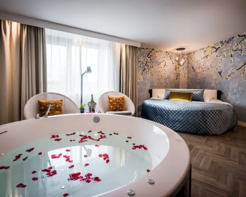Van der Valk Hotel Maastricht Hotels near Randwijck