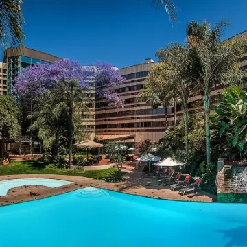 サザン サン プレトリア ユニオンビル周辺のホテル