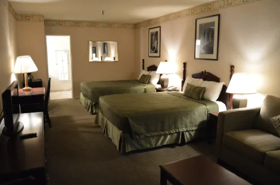Cedar Lodge