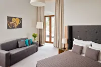 Uroczysko Siedmiu Stawów Luxury Hotel - プール