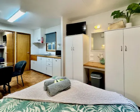Kanasta Caravan Park Hotels in Rye