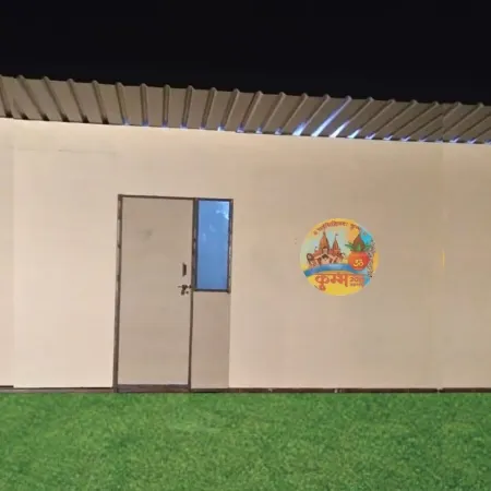 Swachh Room - Hostel