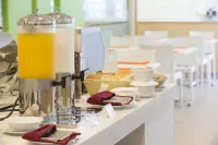 Zest Bogor by Swiss-Belhotel International - Bữa sáng