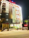 Regalia Inn &Suites Hotel in zona M E S First Grade College