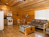 Holy Smoke Resort Hotels in Mount Rushmore UT