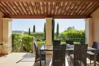 Saint-Tropez Golf Residences