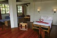 Isla Hayahay Beach Resort and Restaurant Hotels in Tubigon