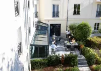 Hôtel Baudouin Hotels near Passager 23