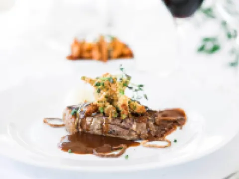 ニーネスガルデン ホテル & コンファレンス ニュネスハムンのホテル