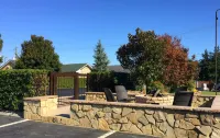 Baymont by Wyndham Sevierville Pigeon Forge - parking