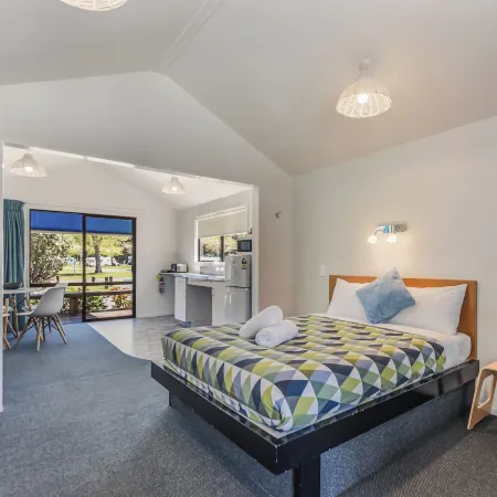 Kaiteriteri Recreation Reserve Cabins