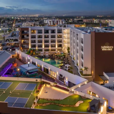 Medano Hotel and Spa Hotels near El Arco