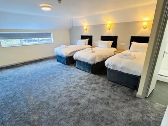 เดอะ ไวเคน อินน์