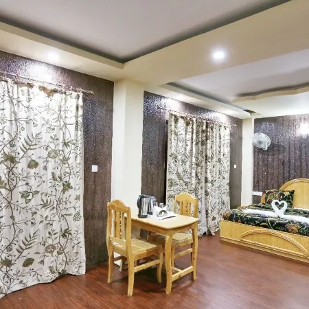 Hotel Shefaf