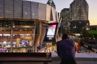 Kimpton SAWYER HOTEL by IHG - bar