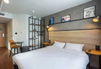 B&B Hotel Orléans Nord Saran Hotels in Saran