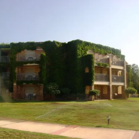 Bella Beach Hotel