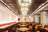Mida Grande Hotel Dhavaravati Nakhon Pathom Hotels in Самфран