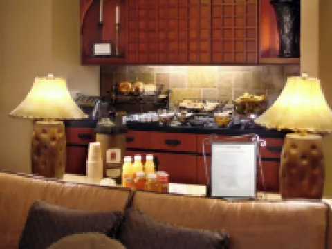 ラークスパー ランディング エクステンデッド ステイ スイーツ プレザントン プレザントンのホテル