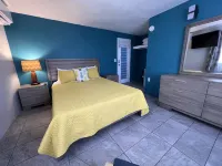 The Vieques Guesthouse - balcony