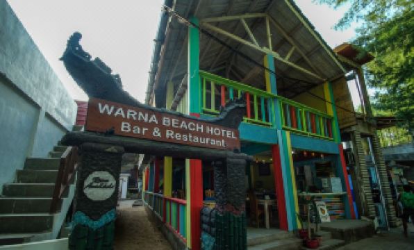 Warna Beach Hotel