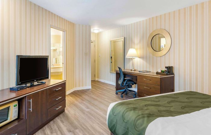 Quality Hotel & Suites