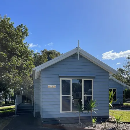 Nrma Canton Beach Holiday Park