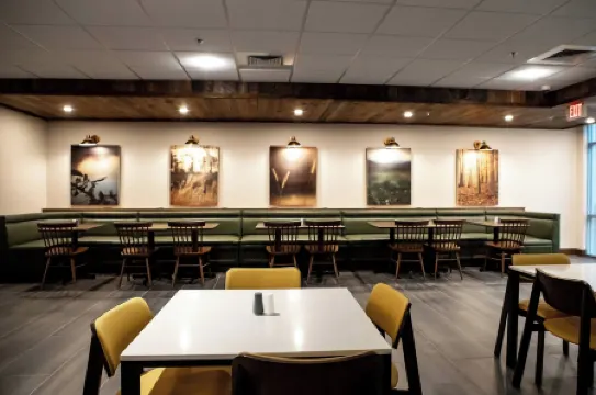 Fairfield Inn & Suites Richmond Airport