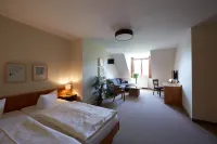 Hotel Garni "Zum Eichwerder" Hotels in Templin