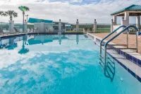 Lakeshore Resort and Marina - Pools