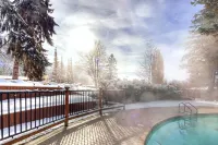 Fairmont Hot Springs Resort - Hot Springs