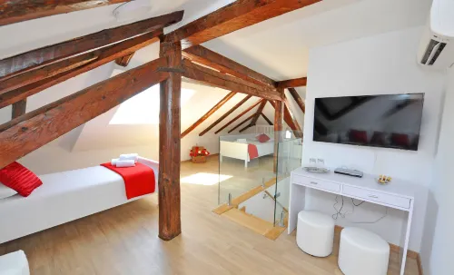 Luxury Rooms Nirvana