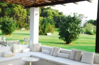 Skiathos Holidays Suites & Villas