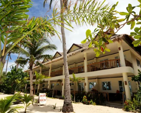 โอเชียนวีดา บีชแอนด์ไดฟ์รีสอร์ท โรงแรมในดาอันบันตายัน