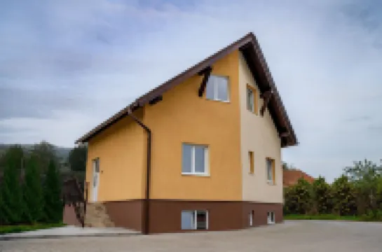 ペンシウネア ゾボー のホテル