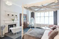 Stanhill Court Hotel, a member of Radisson Individuals Hotels in Horley