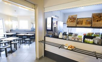 Kyriad Direct Clermont Ferrand Nord - Gerzat