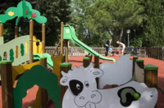 โรงแรมโซเวล เรซิเดนซ์ เลส มาเซตส์