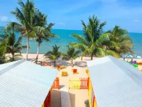 Julia´s Cabanas Hotels in Placencia