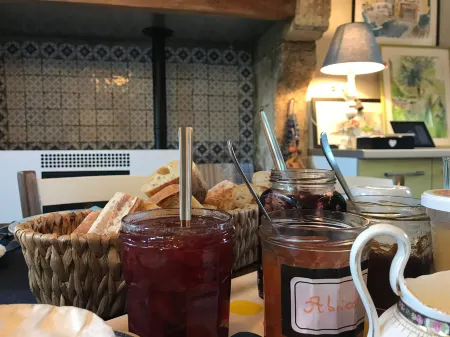 L'Ermitage Отели рядом с достопримечательностью «Остров Татиу»