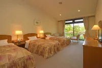 Conifer Iwabitsu Отели в г. 